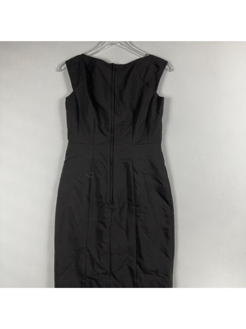 H&M Sheath Dress Size 8 Black  Sleeveless Zipper Back Boat Neck - Picture 3 of 10